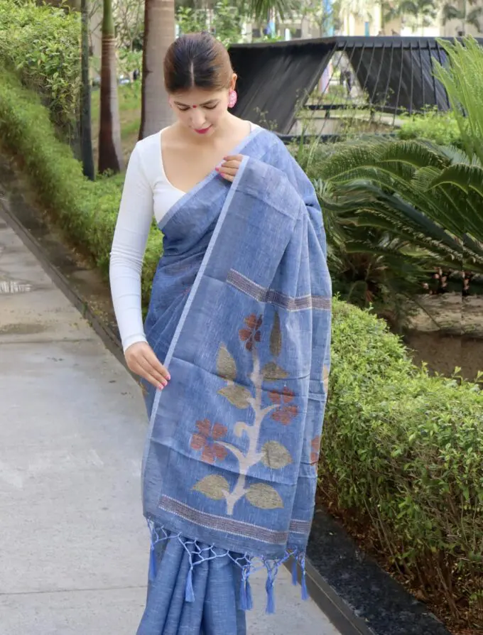 wild blue wonder linen saree